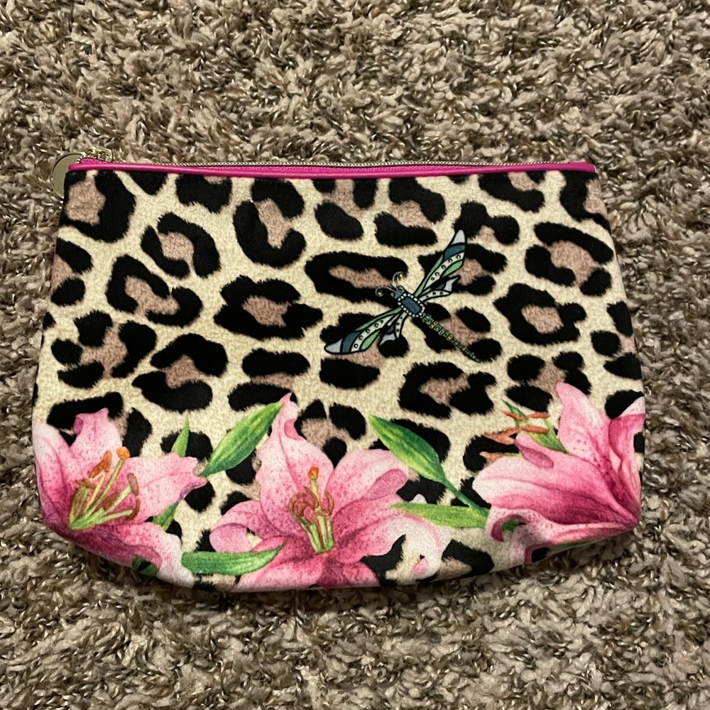 🆕 Estee Lauder Makeup Bag